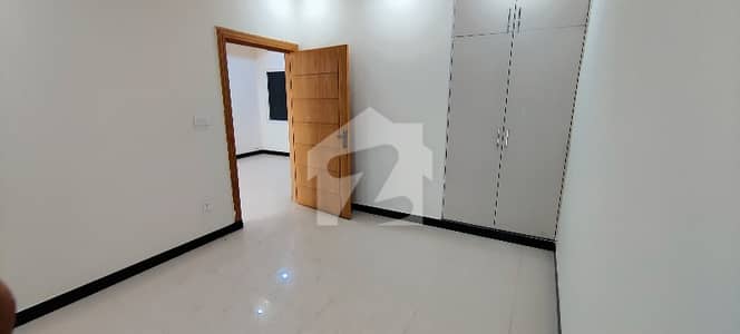 3 BED LUXURY APARTMENTS AVAILABLE FOR RENT ALL FACILITIES AVAILABLE RENT 48k LIFT AVAILABLE 1400 Sqft 3 BED LUXURY APARTMENTS AVAILABLE FOR RENT ALL FACILITIES AVAILABLE RENT 48k LIFT AVAILABLE 1400 Sqft