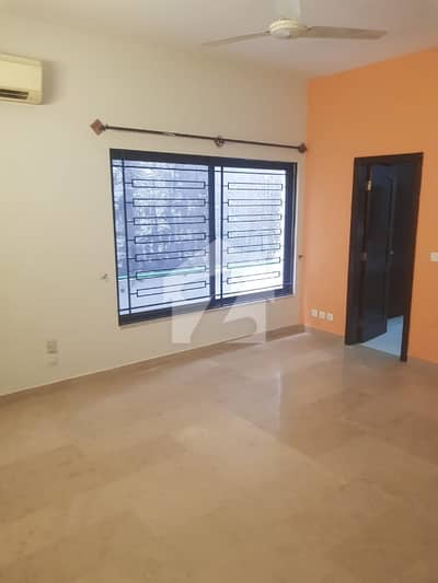 Upper Portion For Rent