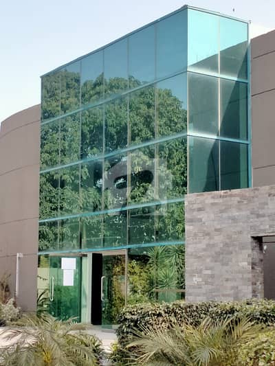 1 KANAL COMMERCIAL BUILDING FOR RENT DAVIS ROAD EGERTON ROAD EMPRESS ROAD ABBOTT ROAD MALL ROAD JAIL ROAD SHAHEEN CPMPLEX GULBERG GARDEN TOWN SHADMAN LAHORE
