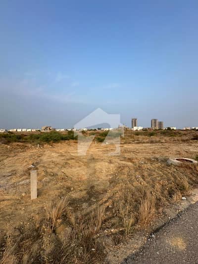 600 Yards PLOT FOR SALE IN DHA 8