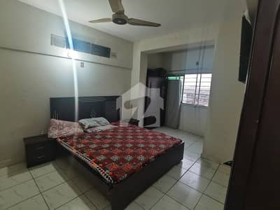 Flat Of 1050 Square Feet Available In Sanober Twin Tower