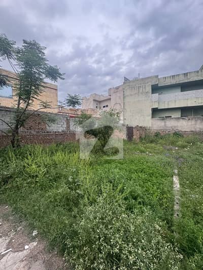 6 Marla Plot Available For Sale