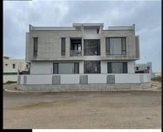 Prominently-Located 300 Square Yards House Available In DHA Phase 8 Extension Prominently-Located 300 Square Yards House Available In DHA Phase 8 Extension