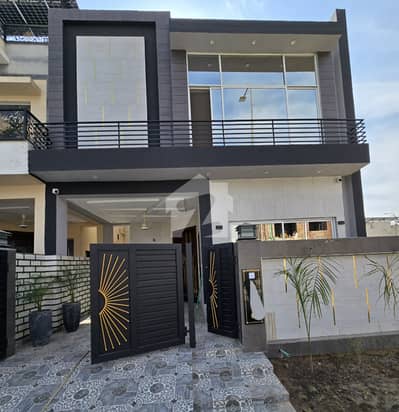 Brand New Luxury 5 Marla House For Sale DHA Phase 9 Town, Lahore