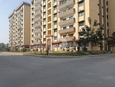 عسکری 11 ۔ سیکٹر بی عسکری 11,عسکری,لاہور میں 3 کمروں کا 10 مرلہ فلیٹ 1.35 لاکھ میں کرایہ پر دستیاب ہے۔
