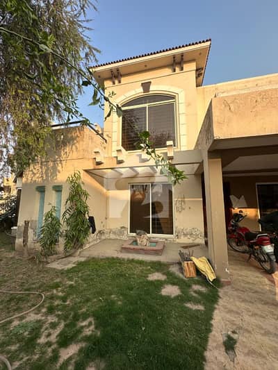 18.5 Marla Luxury House With 70+ Feet Front For Sale In GG Block DHA Phase 4 Lahore 18.5 Marla Luxury House With 70+ Feet Front For Sale In GG Block DHA Phase 4 Lahore