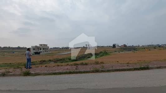10 Marla Boulevard Plot F-3 Block, Bahria Town Phase 8 | Back Open | Down Payment 45 Lac Only | Total 65 Lac