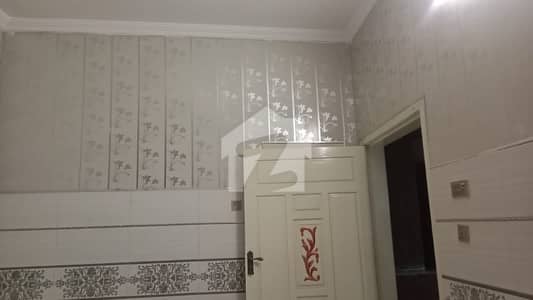 جی ٹی روڈ اسلام آباد میں 6 کمروں کا 6 مرلہ مکان 2.35 کروڑ میں برائے فروخت۔