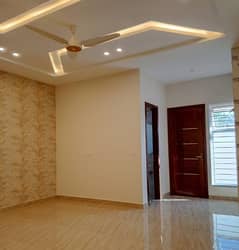 10 Marla House In Top City 1 - Block D