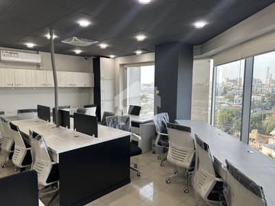 شاہراہِ فیصل کراچی میں 8 مرلہ Studio دفتر 5.4 لاکھ میں کرایہ پر دستیاب ہے۔
