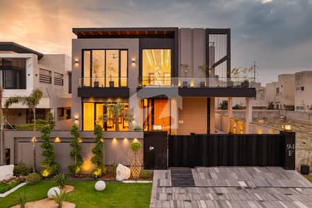 1 Kanal Near Park Modern Elegant Design House Available For Sale In Phase 8