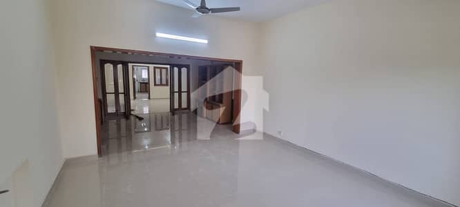 Almost New Prime Location 40x80 Upper Portion 3 Bed For Rent