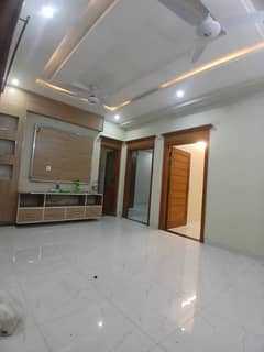 02 BEDROOM LUXURY UNFURNISHED APARTMENT AVAILABLE FOR RENT AT GULBERG GREEN ISLAMABAD