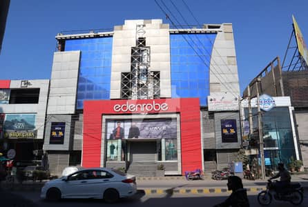 ڈی گراؤنڈ فیصل آباد میں 1 کمرے کا 5 مرلہ عمارت 6.0 لاکھ میں کرایہ پر دستیاب ہے۔