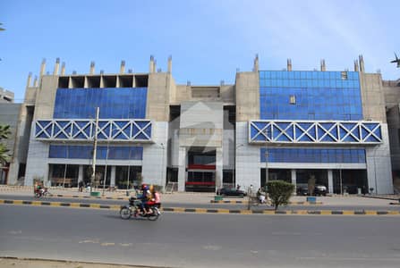 کوہِ نور سٹی فیصل آباد میں 1 کمرے کا 3 مرلہ دفتر 55.0 لاکھ میں برائے فروخت۔