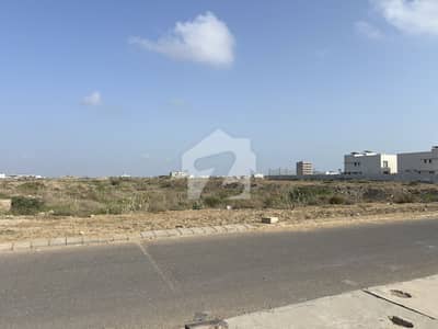 موضع دیربیلہ شرقی گوادر میں 400 کنال رہائشی پلاٹ 45.0 لاکھ میں برائے فروخت۔