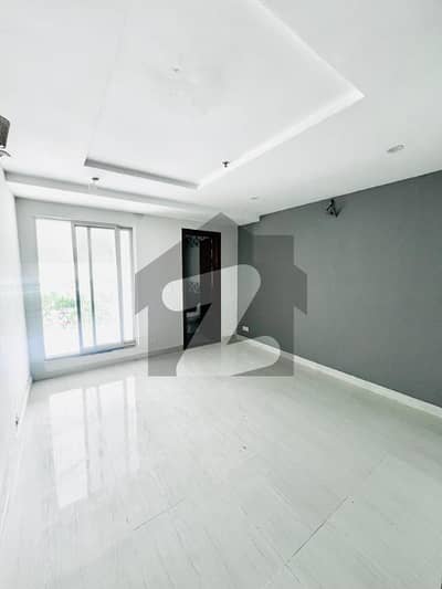 One bed luxury non furnished apartment available for rent