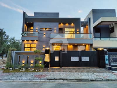 Luxurious Designer Owner Build 10 Marla Modren Design Brand New House For Sale In Bahria Town Lahore Luxurious Designer Owner Build 10 Marla Modren Design Brand New House For Sale In Bahria Town Lahore