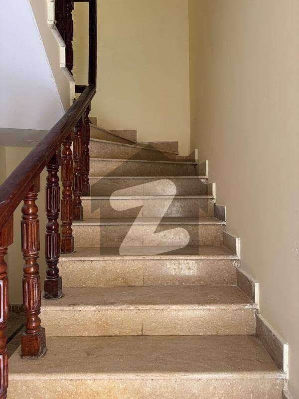 25 25
