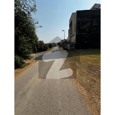 Umer Block Residential Plot For Sale