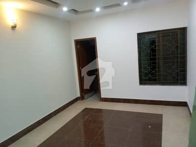 8 MARLA HOUSE FOR SALE IN MILITARY ACCOUNT SOCIETY MAIN COLLEGE ROAD LAHORE