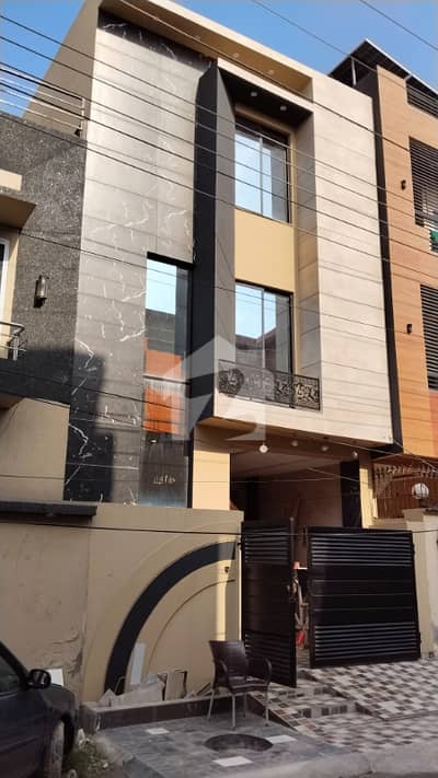 3 Marla Triple Story Outstanding Location House For Sale