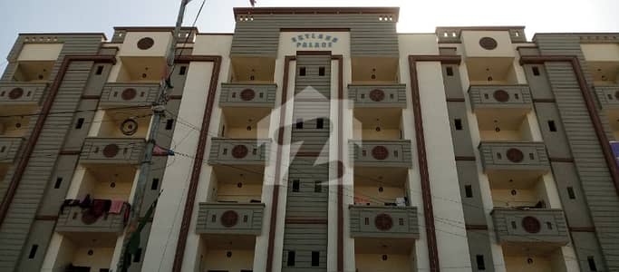 Luxurious Flat For Sale In Surjani Town Karachi