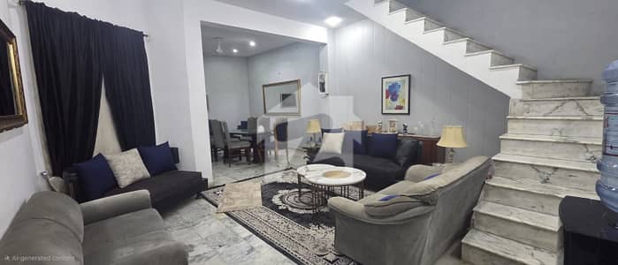 Gulberg 2 Kanal Building Commercial VIP Location For Rent Gulberg 2 Kanal Building Commercial VIP Location For Rent