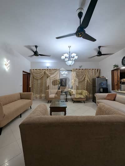 500 Yard Upper Portion For Rent In Phase 6