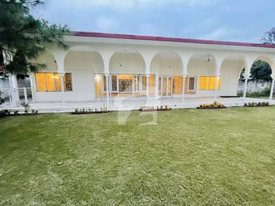 4 Kanal Single Storey House Available For Rent
