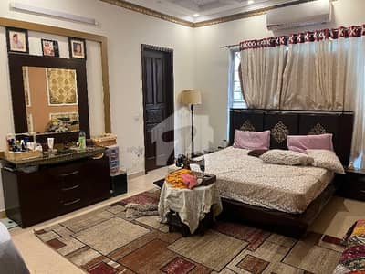 10 Marla New Portion For Rent