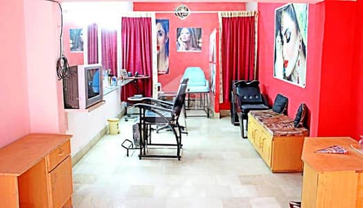 Commercial | Rented Property | Beauty Saloon Shop For Sale | In North Nazimabad - Block J (Ideal For Any Business) Commercial | Rented Property | Beauty Saloon Shop For Sale | In North Nazimabad - Block J (Ideal For Any Business)