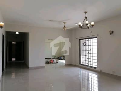 Stunning 12 Marla Flat In Askari 11 Available For Sale
