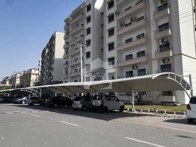 Stunning 12 Marla Flat In Askari 11 Available Stunning 12 Marla Flat In Askari 11 Available