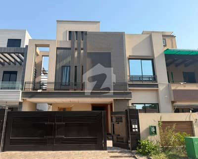 10 Marla House Available For Sale In Ghouri Block Sector B Bahria Town Lahore