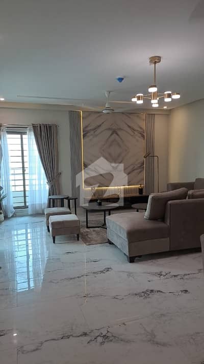 Facing Park 10 Marla 3 Bed Apartment For Urgent Sale, 6th Floor, Ready To Visit