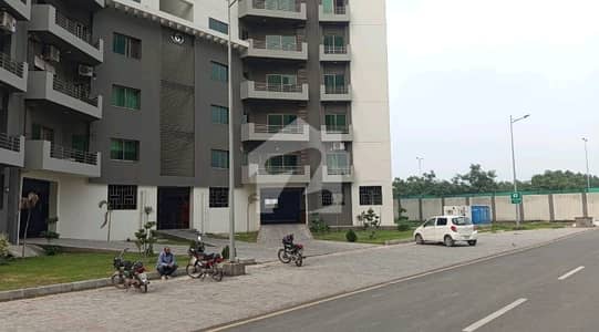 Perfect 13 Marla Flat In Askari 10 - Sector S For Sale