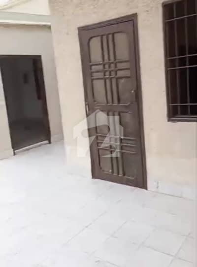 Gulshan-E-Iqbal - Block 13/D-1 2 Nd Floor Portion For Rent Sized 300Square Yards Gulshan-E-Iqbal - Block 13/D-1 2 Nd Floor Portion For Rent Sized 300Square Yards