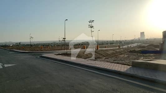 125sq yd Near Dancing Fountain and Jinnah Avenue FOR SALE. Precicnt-28 is best for Investment