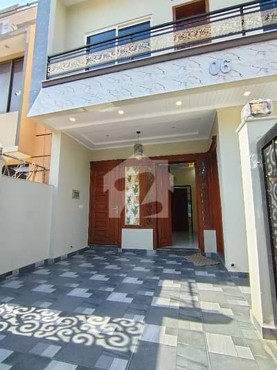25x40 Triple Story Corner House For Sale In G-13/1 Islamabad