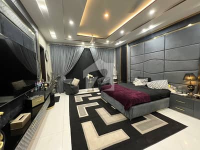 2 bed room apartment available for sale