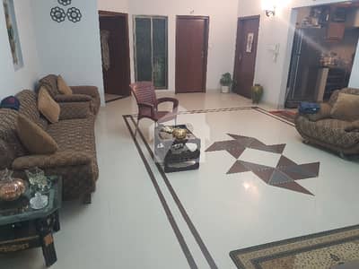 Outclass Bungalow Corner & West Open For Sale