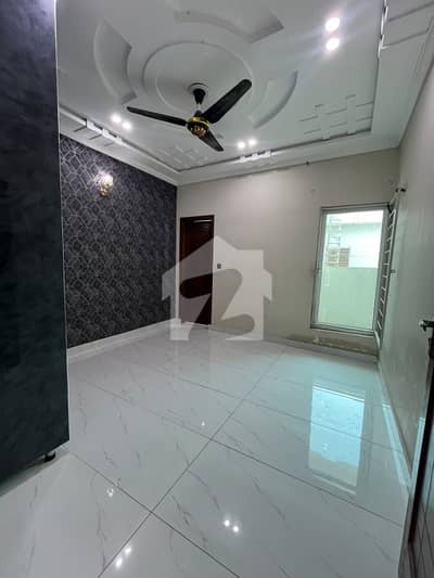 5 Marla Slightly Used House For Sale In Canal Garden