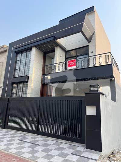 A+ Construction 10 Marla House With Stylish Interior For Sale In Central Block Bahria Orchard Raiwind Lahore