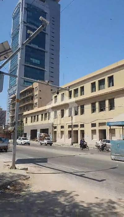 آئی آئی چندڑیگر روڈ کراچی میں 3 کنال عمارت 13.5 ارب میں برائے فروخت۔