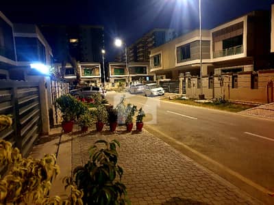 375 Square Yards House Up For Sale In Askari 5 Sector J