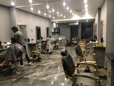 ماڈل ٹاؤن لاہور میں 1 کنال Studio عمارت 16.0 کروڑ میں برائے فروخت۔