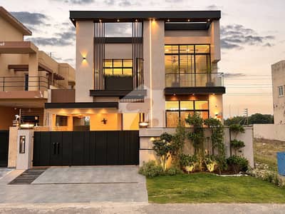 Ultra-Modern 10 Marla 5 Bed House for Sale in Prime Block DHA Phase 4 Lahore Ultra-Modern 10 Marla 5 Bed House for Sale in Prime Block DHA Phase 4 Lahore