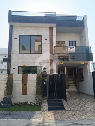 A1 block 5 marla house available for sale A1 block 5 marla house available for sale