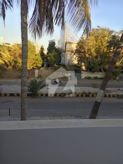 600 SQUARE YARDS PROPERTY AVAILABLE ON IDEAL LOCATION SMCHS BLOCK B
